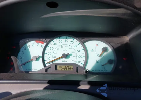 2004 Toyota Corolla Le из США, поврежденный, VIN 1NXBR32E94Z222166